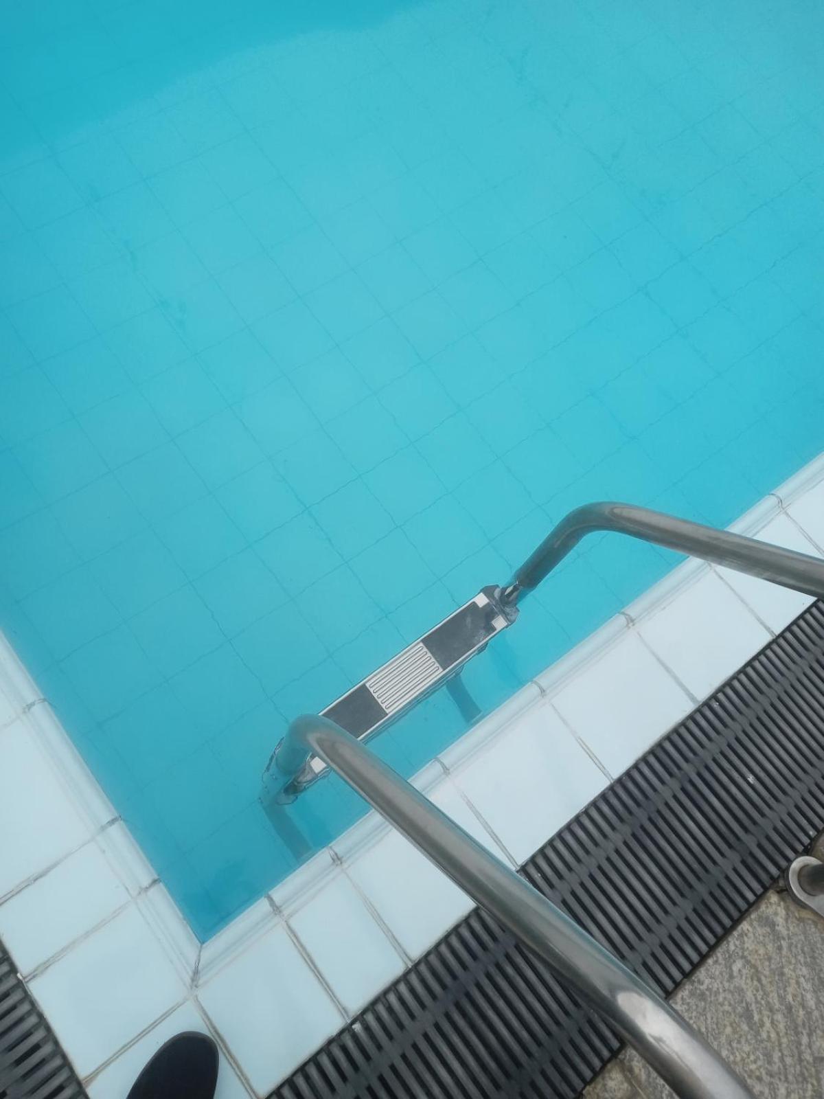 Blue Spring Hotel Ваддува Экстерьер фото